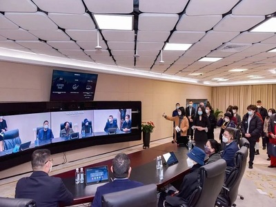 外國駐廈領事官員參訪湖里創新園，共話網絡科技研發新機遇